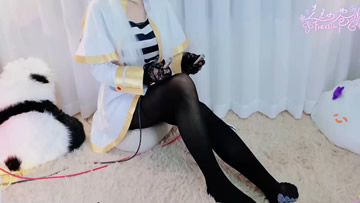 兰兰小苍Freesia【芙莉莲】丝袜摩擦 大腿抓抓 jiojio摩擦 足音按摩