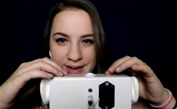 【ASMRvoree助眠】听感强烈的耳舐、吃耳朵