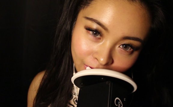 【CCANYWAYS助眠】十分认真的舔耳朵上的蜜糖