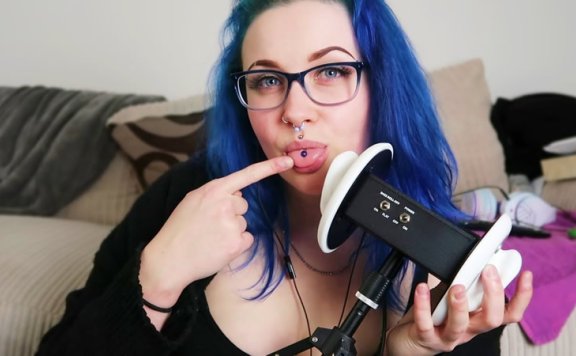 【Andie Hart ASMR】舌钉甜耳,对着你的耳朵一顿猛炫