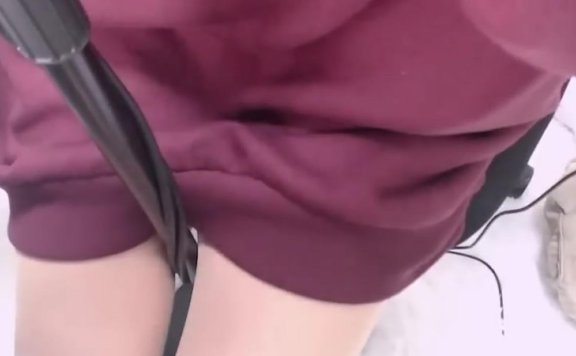 【视频剪辑】ゆにこ 巧克力涂在耳朵上再舔