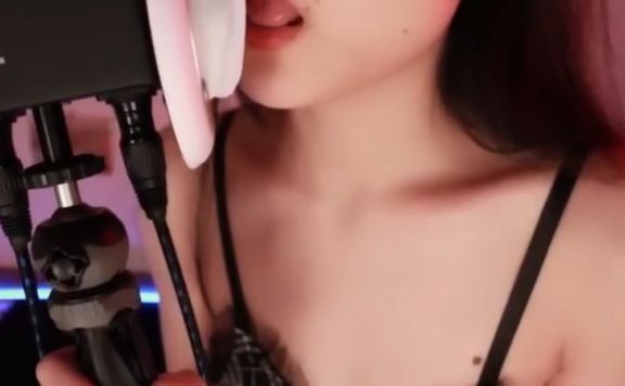蛇蛇ASMR 苏爽添耳,弹舌,c息