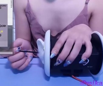 魅狼マノン 掏耳朵