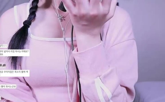 아키코ASMR 粉色外套耳舐