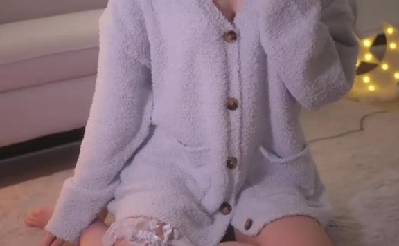 鬼花まりす 初投稿引导熟睡的舔耳朵