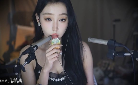 酥酥学姐充电视频 吃果冻的声音