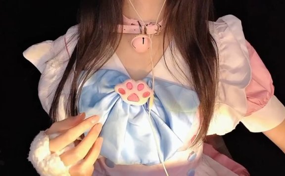 啵啵梨会员助眠asmr 小女仆在你耳边嗷呜嗷呜！