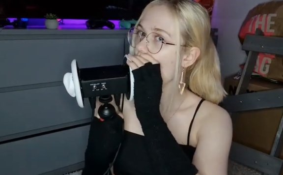 【lym’s cozy ASMR cave】舌头摩擦,还有一些低语