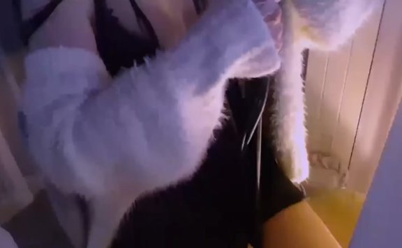 ゆにこYunico 睡觉前和女朋友卿卿我我