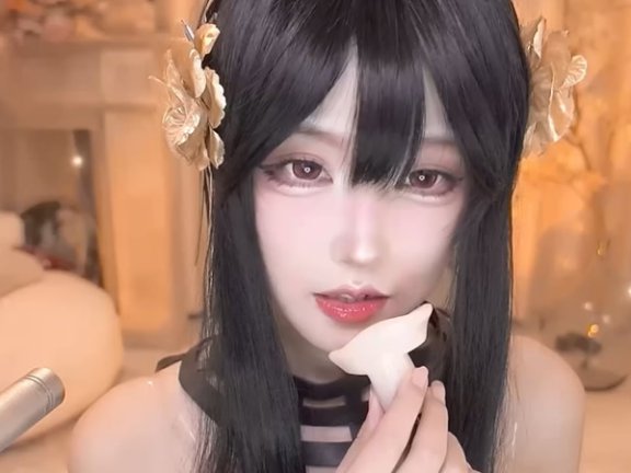 二呆啾钻粉群助眠 吃耳朵双视角