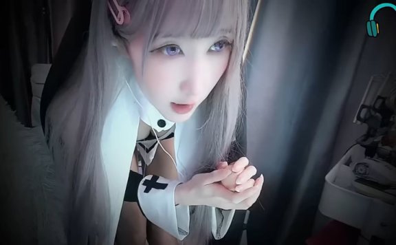 cos娃娃爱打豆豆 来自神父的严惩