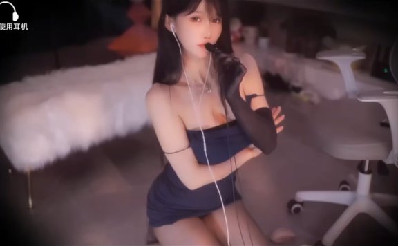 阿稀稀大魔王 老婆的丝袜摩擦_孔雀鱼_水瓶