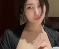 小羽asmr 芦荟胶抹胸